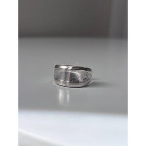 Handmade Size 8.5 Silver Plated Antique Spoon Ring: Oneida Debutante Pattern